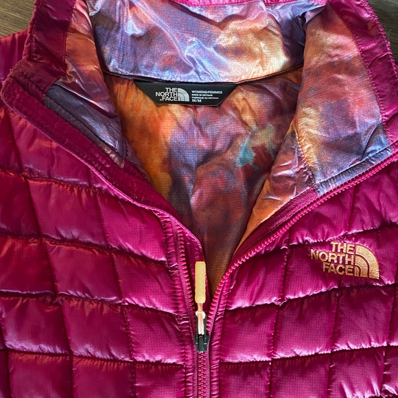 The North Face thermoball jacket - Picture 2 of 3